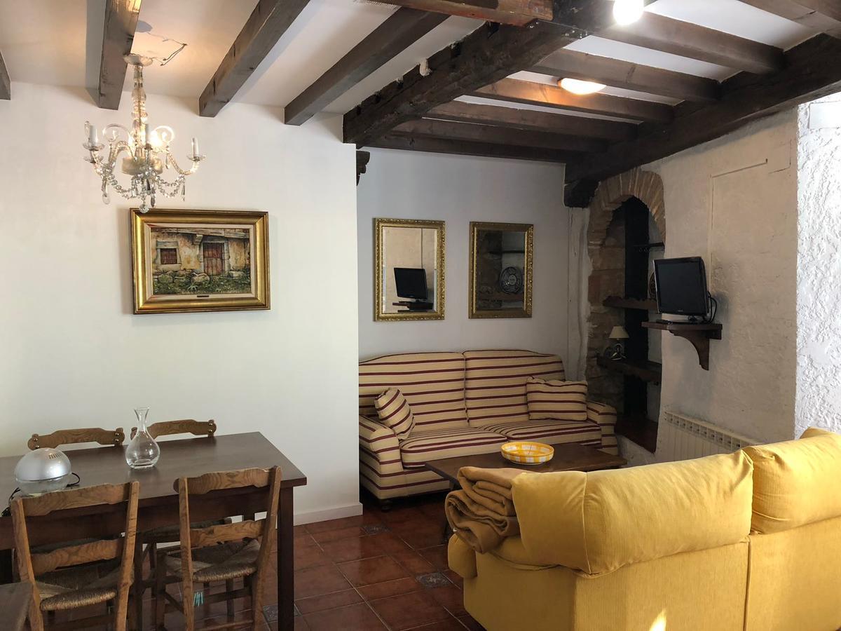 Posada La Casona De Ucieda Luaran gambar