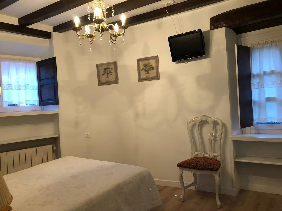 Posada La Casona De Ucieda Luaran gambar